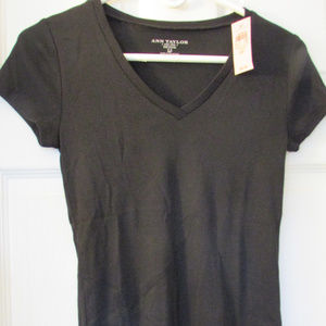Ann Taylor Petite Small Black V-Neck T-Shirt